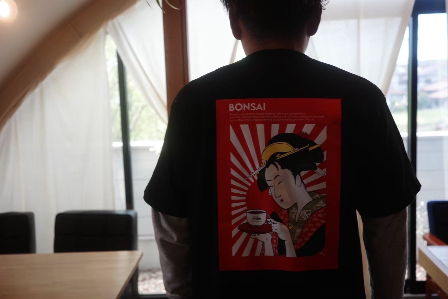 盆栽Tシャツのデザイン